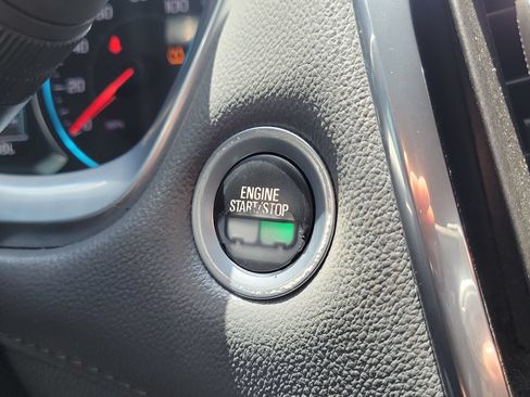 Used 2019 Chevrolet Traverse LT w/ LT Premium Package FWD image 24