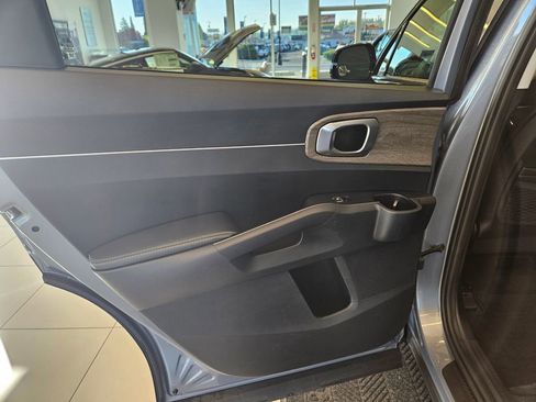 Used 2022 Kia Sorento X-Line EX image 26