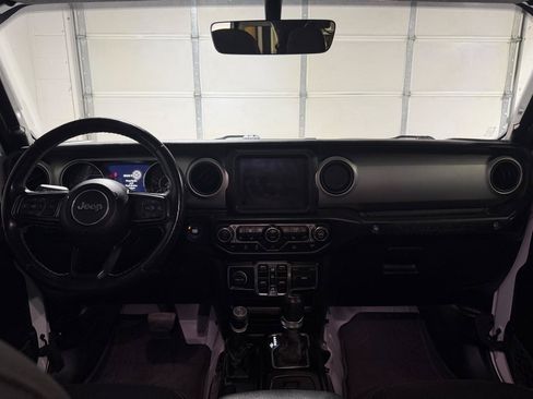 Used 2021 Jeep Wrangler Unlimited Sport AWD/4WD image 16