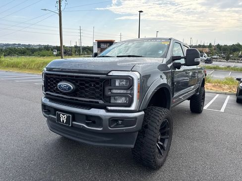 Used 2024 Ford F250 Lariat w/ Lariat Ultimate Package AWD/4WD image 5