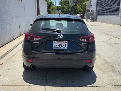 Used 2016 MAZDA MAZDA3 i Sport w/ Preferred Equipment Package FWD image 5
