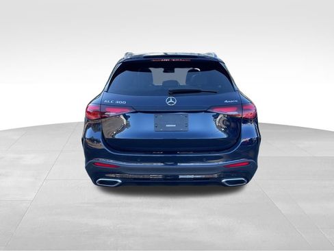Used 2023 Mercedes-Benz GLC 300 4MATIC image 6