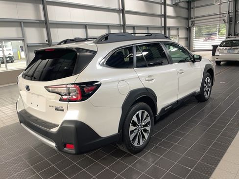 Used 2024 Subaru Outback Limited AWD/4WD image 21