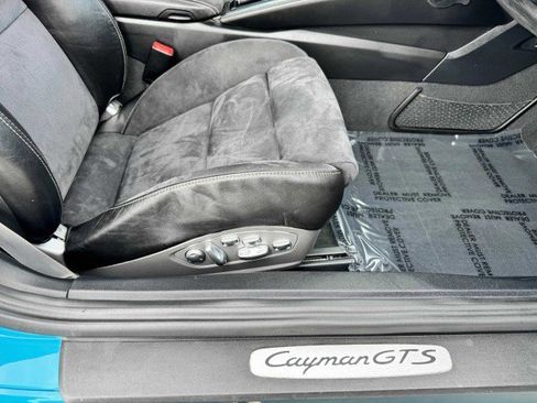 Used 2018 Porsche 718 Cayman GTS image 36