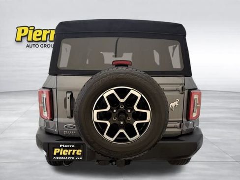 Used 2022 Ford Bronco Outer Banks image 3