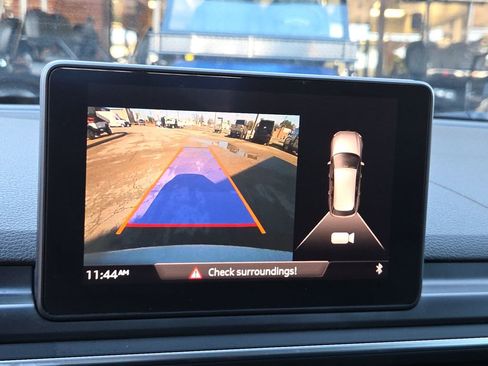 Used 2017 Audi A4 2.0T allroad Premium w/ Convenience Package image 22