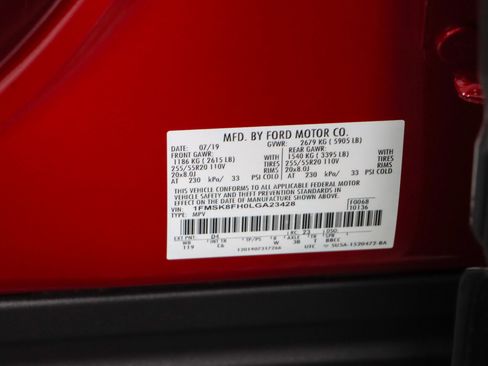 Used 2020 Ford Explorer Limited w/ Class III Trailer Tow Package image 34