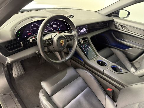 Certified 2023 Porsche Taycan w/ Premium Package RWD image 4