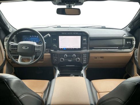 Used 2024 Ford F250 Lariat w/ Lariat Ultimate Package AWD/4WD image 17