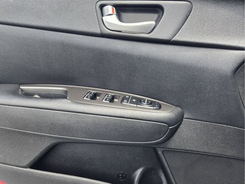 Used 2018 Kia Optima LX FWD image 19