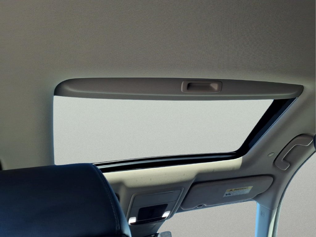 Used 2023 Honda CR-V EX-L image 12
