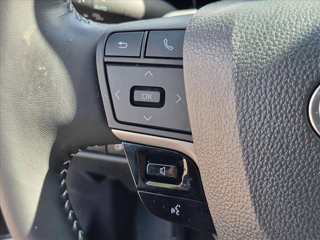 Used 2025 Toyota Camry SE w/ Multimedia Upgrade Package FWD image 14