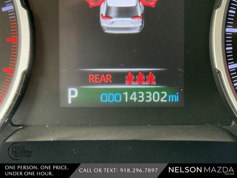 Used 2020 Toyota RAV4 XLE FWD image 28
