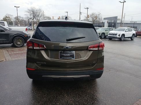 Used 2024 Chevrolet Equinox LT image 8
