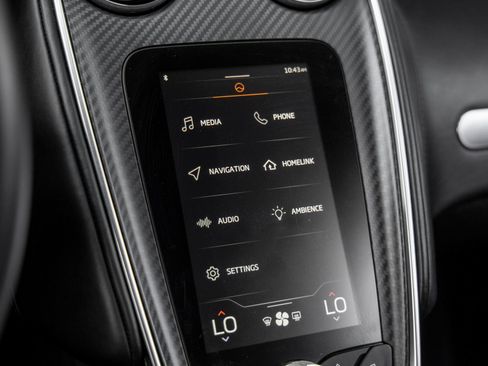 Used 2022 McLaren GT RWD image 30