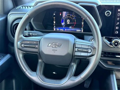 Used 2023 Chevrolet Colorado Trail Boss image 29