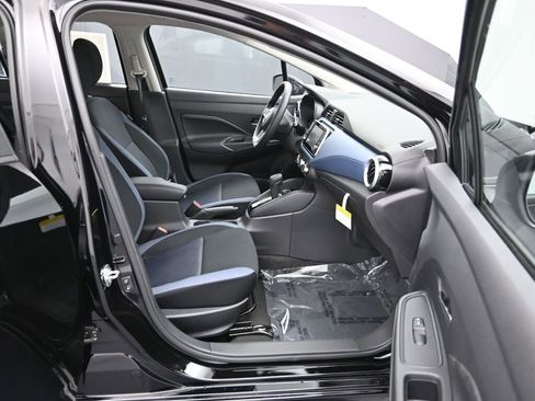 New 2025 Nissan Versa SV w/ Trunk Package image 24
