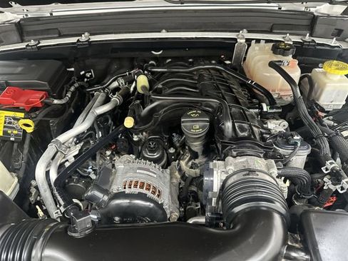 Used 2022 Jeep Gladiator Mojave w/ Trailer Tow Package image 18