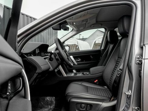New 2025 Land Rover Discovery Sport S image 10