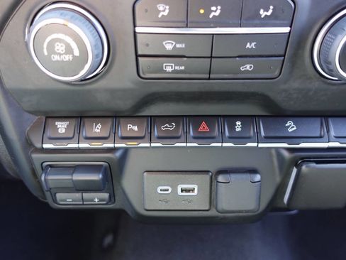 Used 2024 Chevrolet Silverado 2500 Custom w/ Custom Value Package AWD/4WD image 47