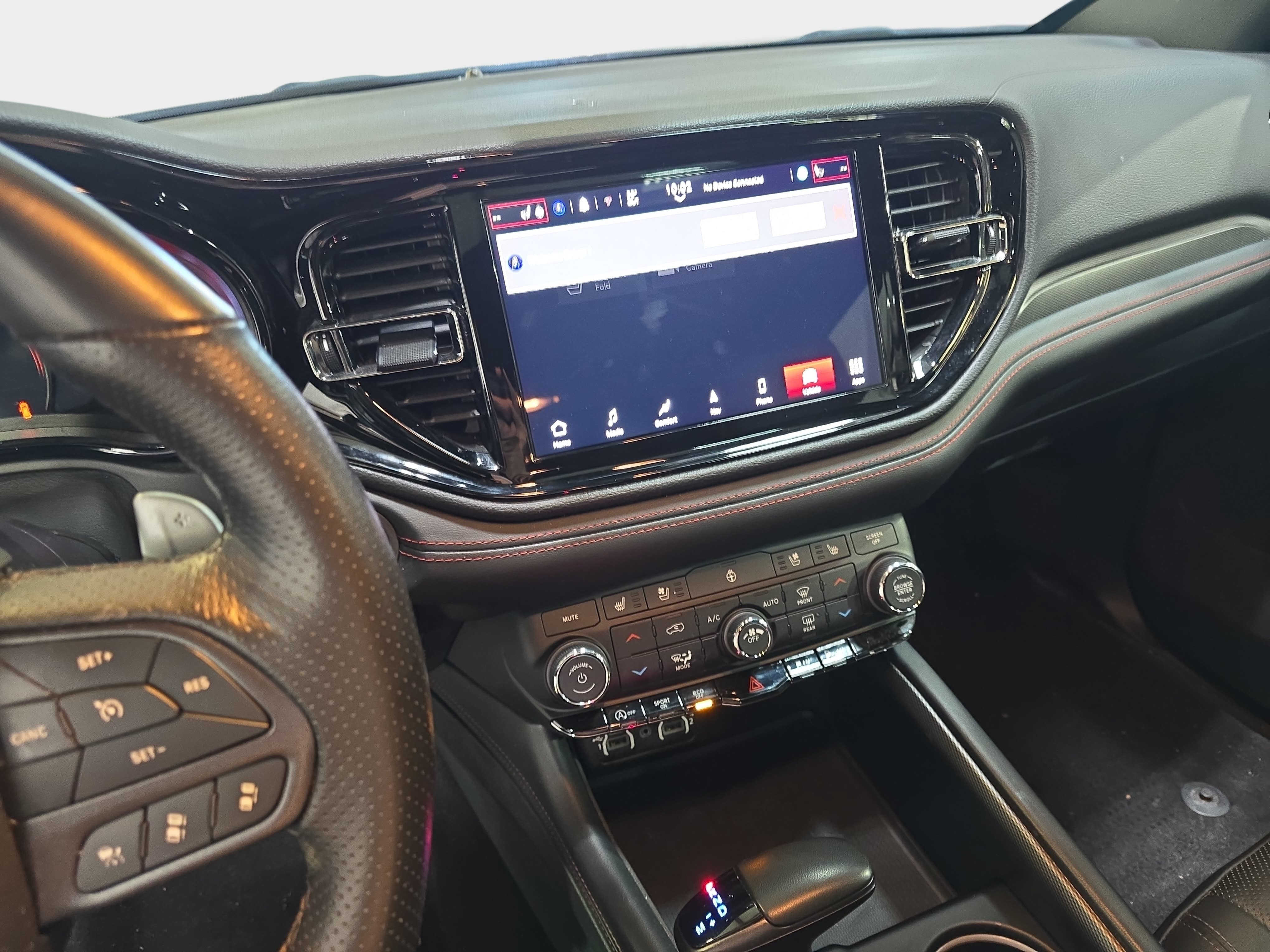 Used 2023 Dodge Durango GT RWD image 17