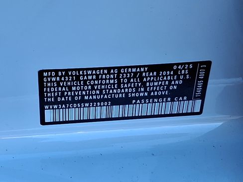 Used 2025 Volkswagen GTI SE image 26