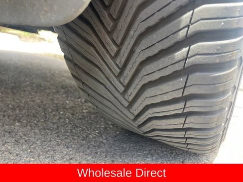 Used 2015 Ford Escape Titanium w/ Equipment Group 301A AWD/4WD image 19