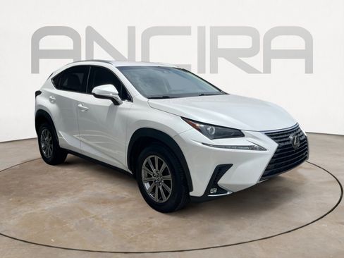 Used 2018 Lexus NX 300 FWD image 4