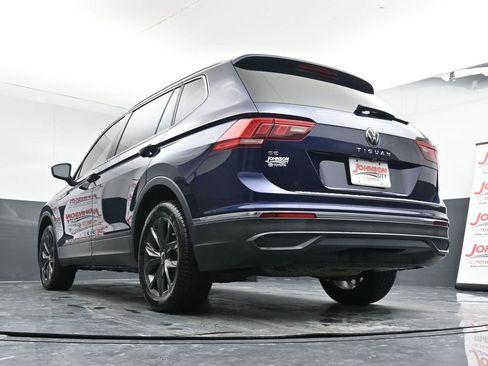 Used 2023 Volkswagen Tiguan SE image 36