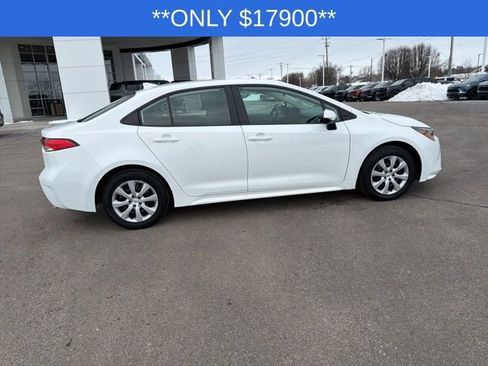 Used 2024 Toyota Corolla LE image 13