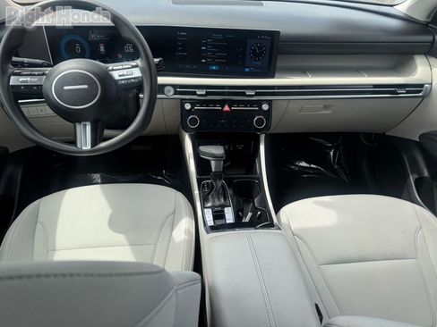 Used 2025 Hyundai Tucson SEL image 28