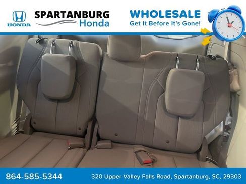 Used 2017 Chrysler Pacifica Touring image 13