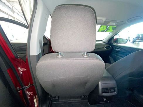 Used 2024 Chevrolet Equinox LT w/ LPO, Floor Liner Package FWD image 35