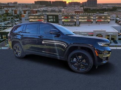 New 2025 Jeep Grand Cherokee L Limited w/ Black Appearance Package image 1