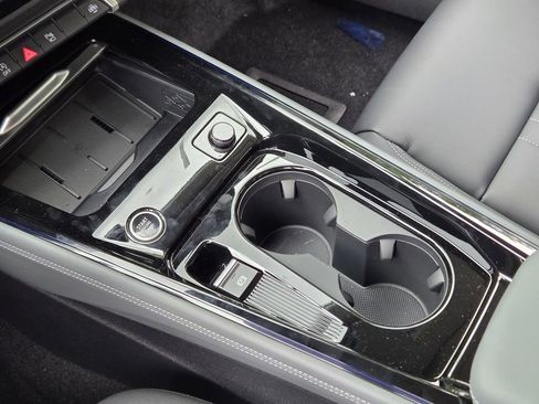 New 2026 Audi Q3 quattro 2.0T AWD/4WD image 26