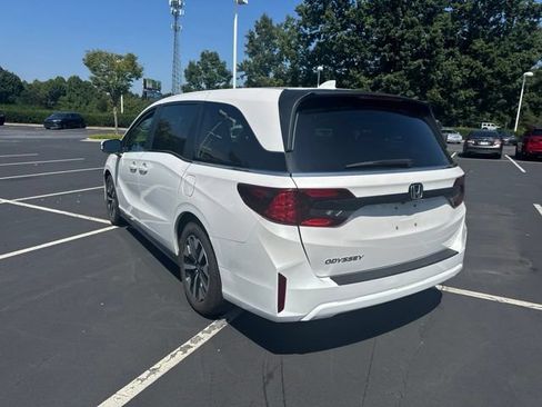 Used 2025 Honda Odyssey EX-L image 7