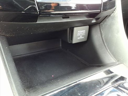 Used 2017 Honda Accord LX image 19