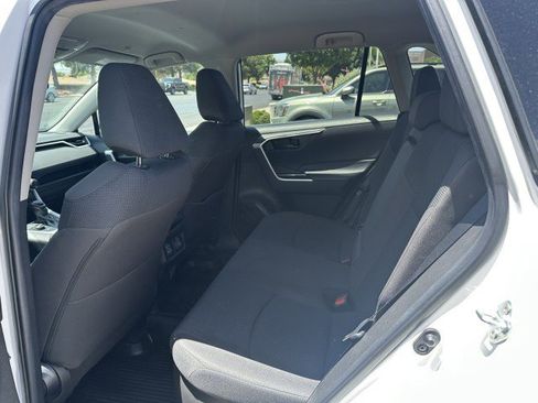 Used 2023 Toyota RAV4 LE AWD/4WD image 13
