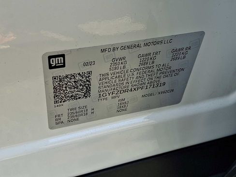 Certified 2023 Cadillac XT4 Premium Luxury w/ Technology Package AWD/4WD image 14