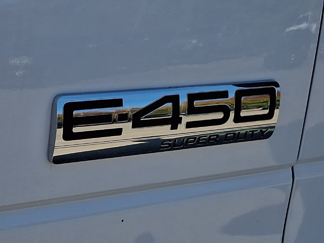 Used 2024 Ford E-450 and Econoline 450 Super Duty RWD image 32