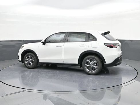 New 2026 Honda HR-V LX image 5