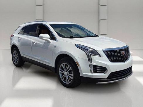Certified 2023 Cadillac XT5 Premium Luxury FWD image 7