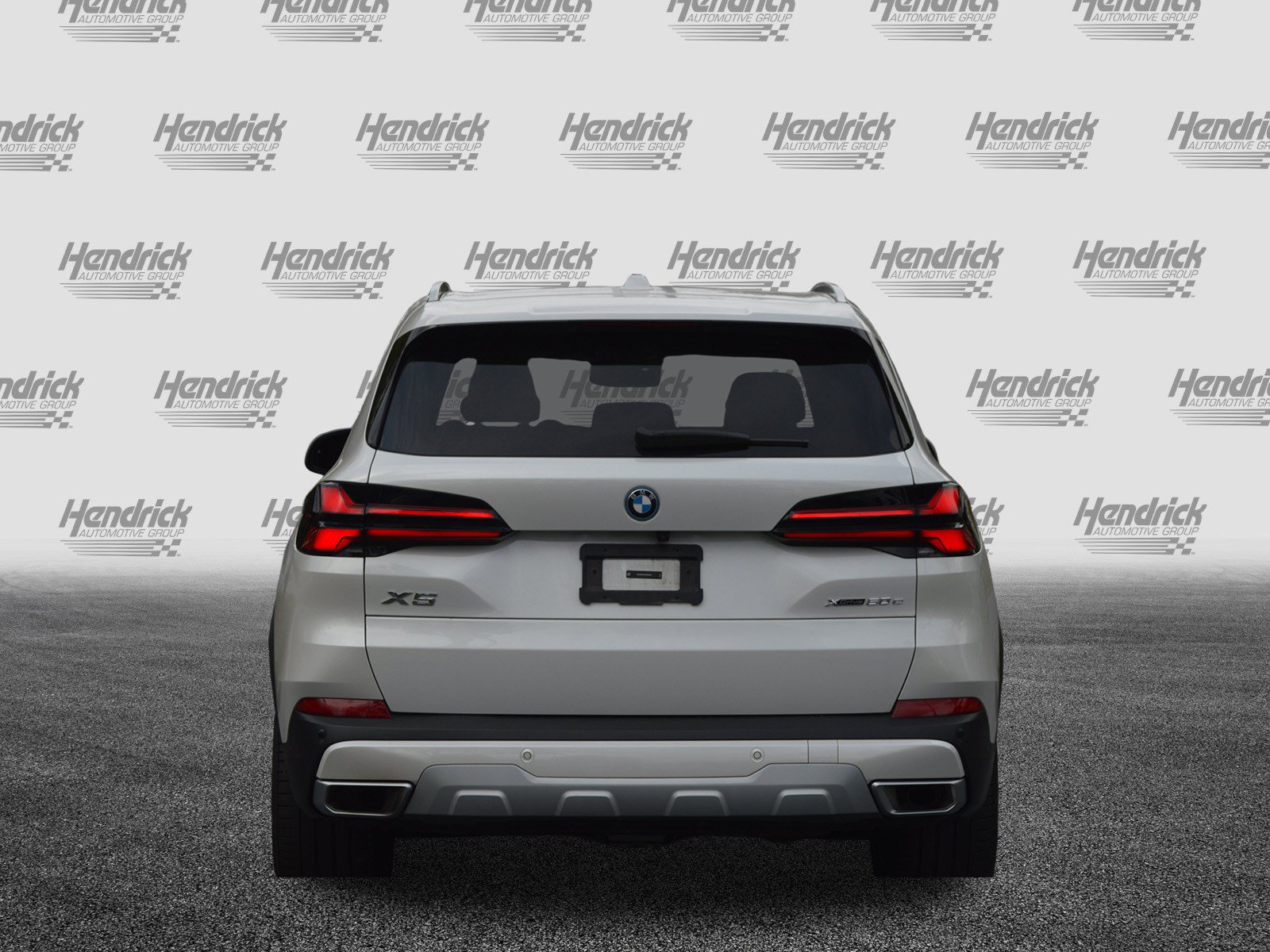 Used 2024 BMW X5 xDrive50e w/ Premium Package AWD/4WD image 10