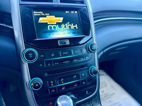 Used 2015 Chevrolet Malibu LT w/ Power Convenience Package image 17