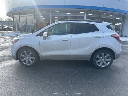 Used 2019 Buick Encore Essence w/ Experience Buick Package image 8