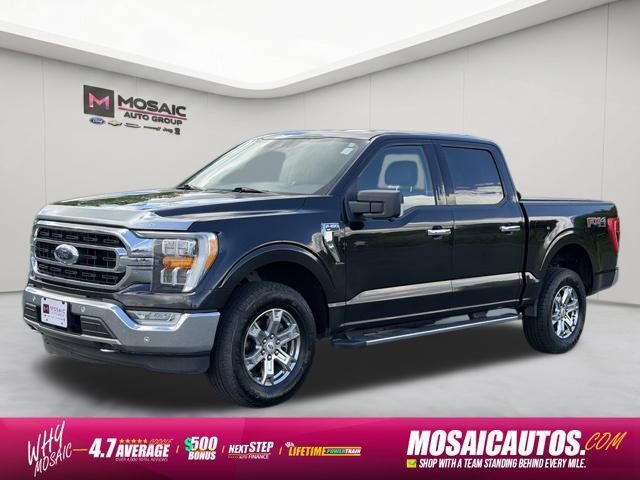 Used 2021 Ford F150 XLT w/ Equipment Group 302A High AWD/4WD image 3