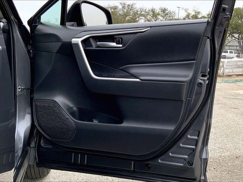 Used 2024 Toyota RAV4 XLE image 21