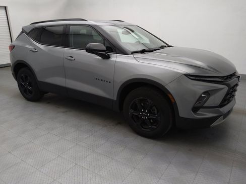 Used 2024 Chevrolet Blazer LT w/ Convenience Package image 11