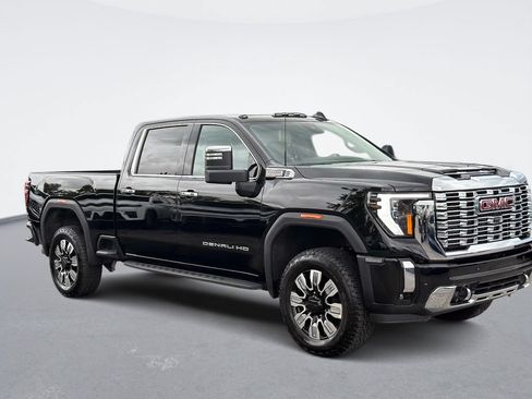 Used 2026 GMC Sierra 2500 Denali w/ Denali Reserve Package AWD/4WD image 3
