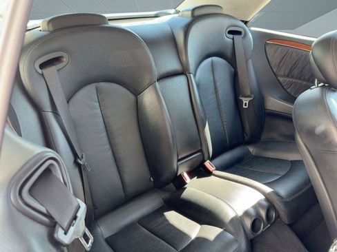 Used 2008 Mercedes-Benz CLK 550 Cabriolet image 21